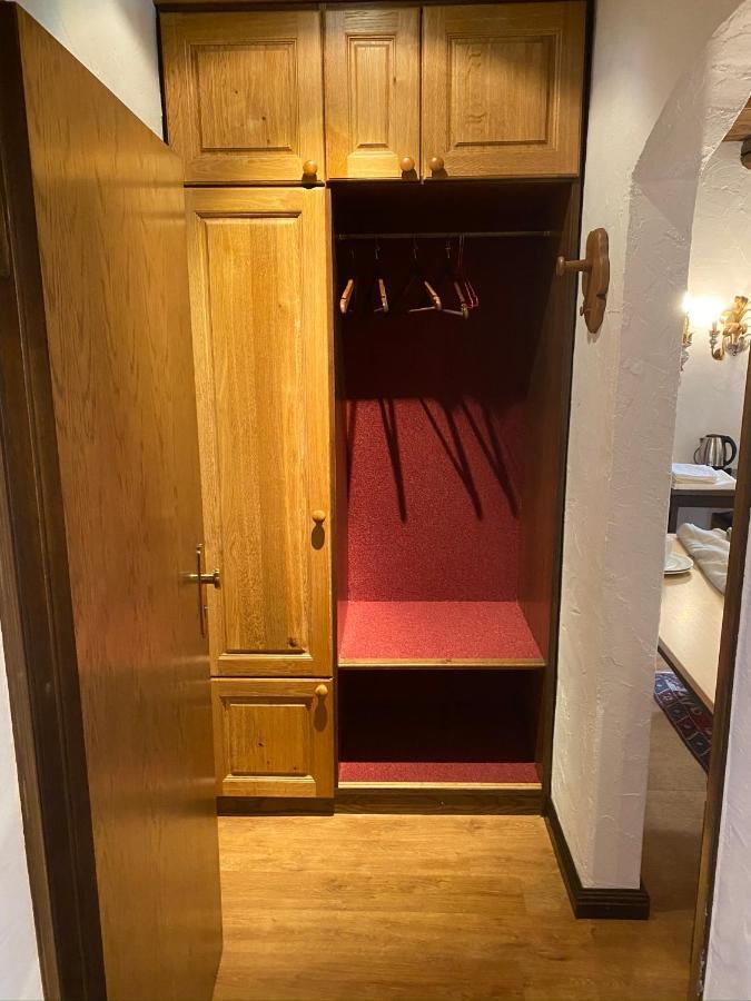 Apartmenthaus Eurenerstrasse 179 Apartment