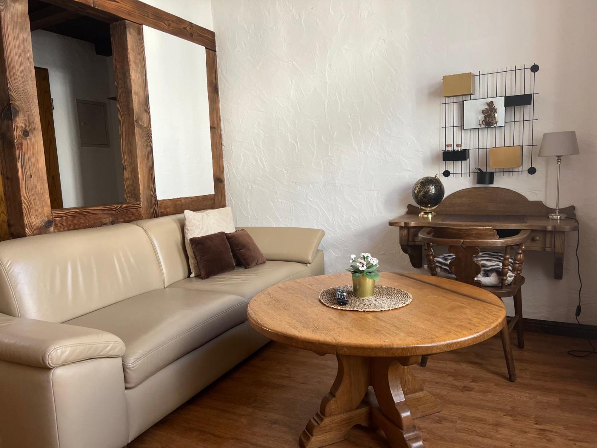Apartmenthaus Eurenerstrasse 179 *
